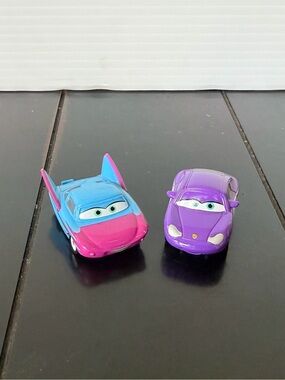 Disney Pixar Cars Mini Adventures Race Rods Flo and Sally